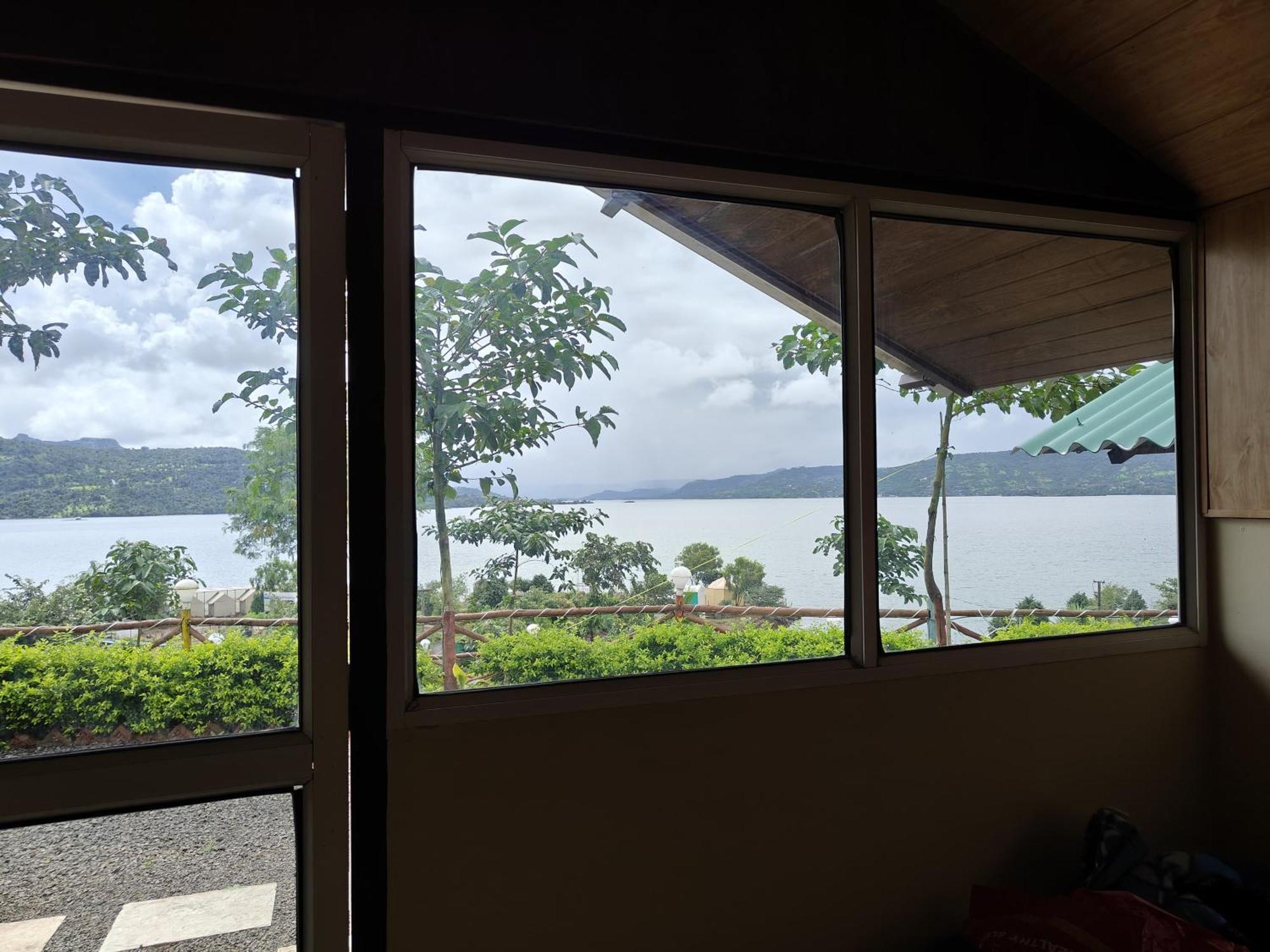 Shelby Pawana Lake Cottages & Camping Tents Lonavala Exterior photo