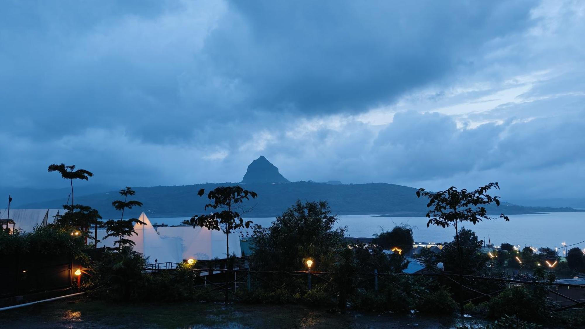 Shelby Pawana Lake Cottages & Camping Tents Lonavala Exterior photo
