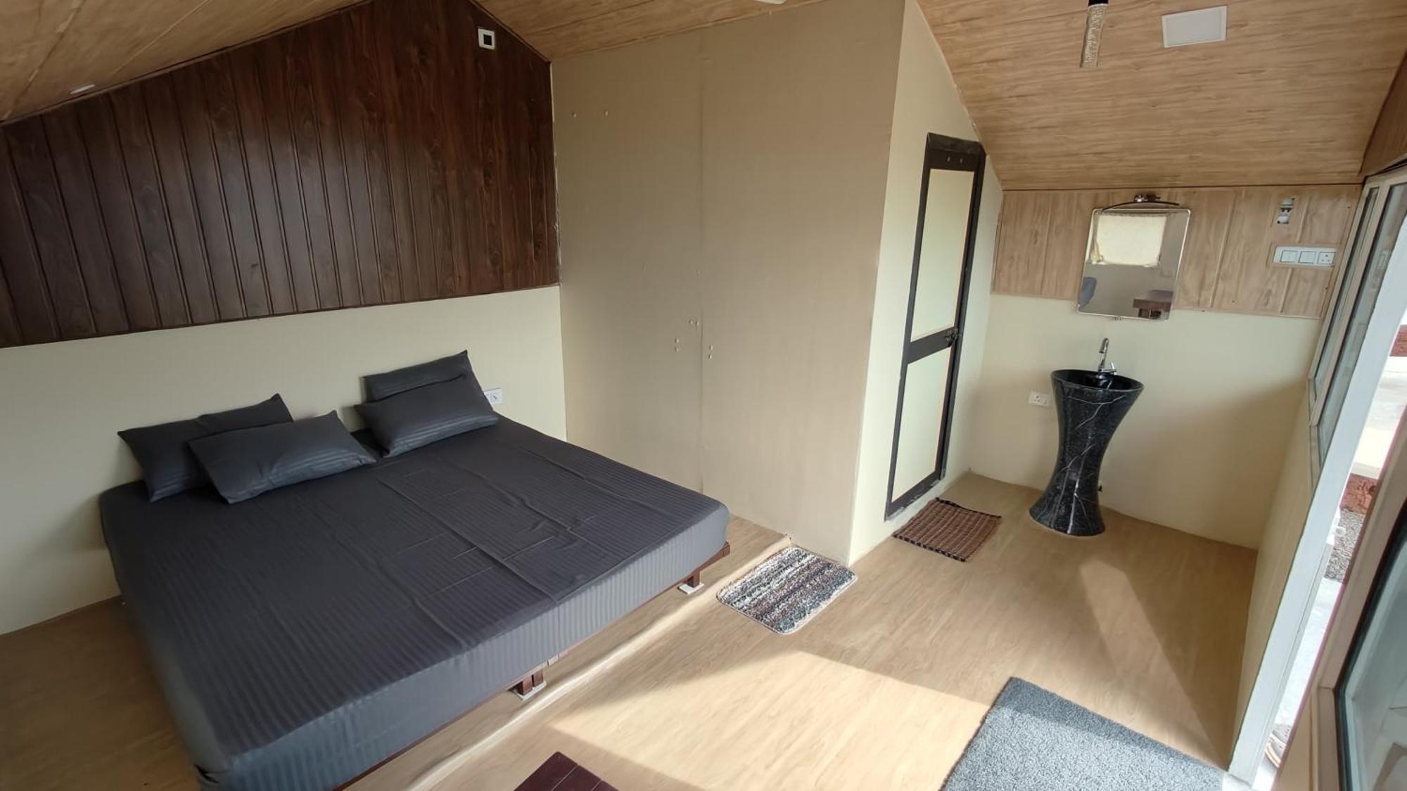 Shelby Pawana Lake Cottages & Camping Tents Lonavala Exterior photo