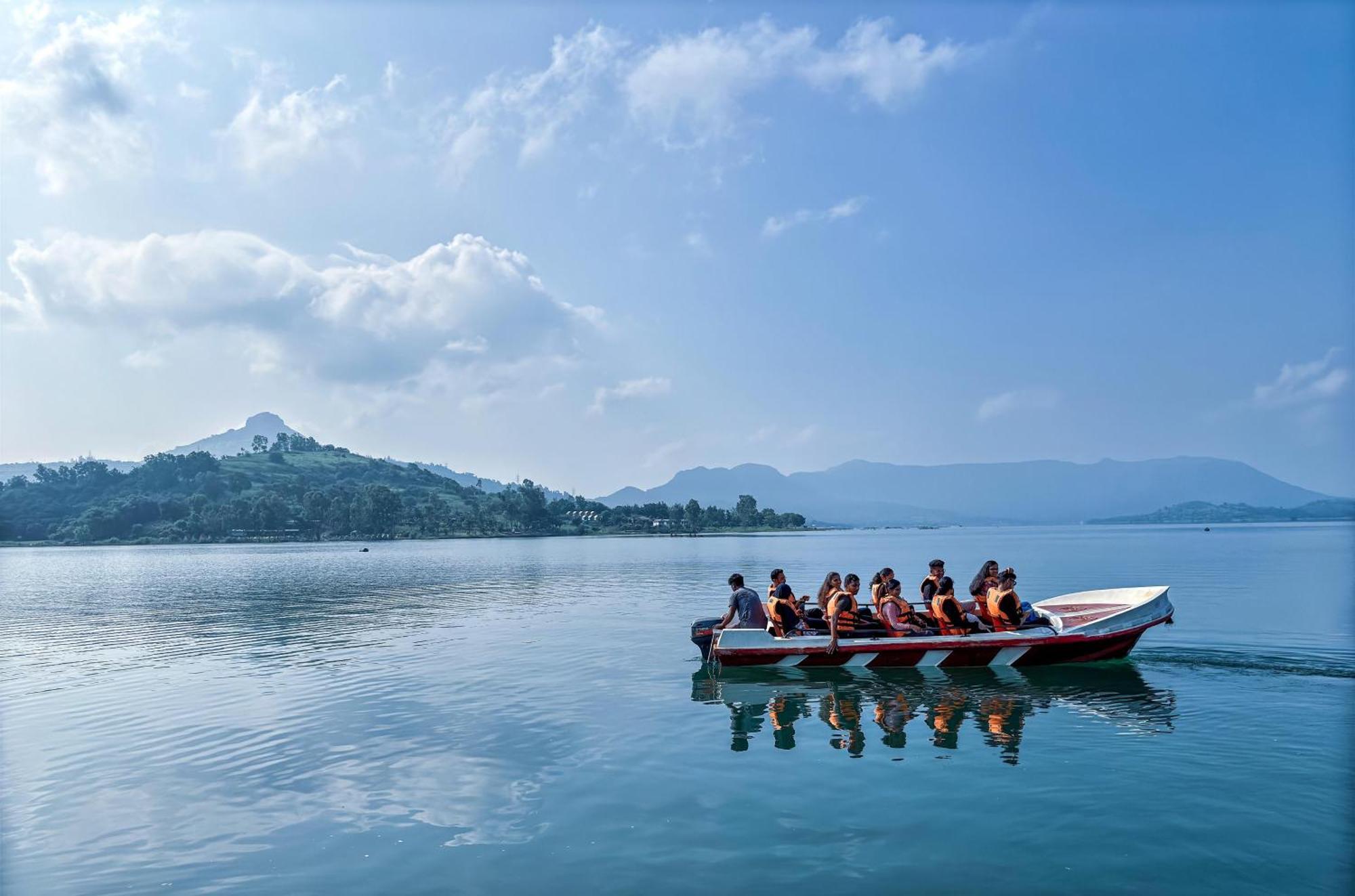 Shelby Pawana Lake Cottages & Camping Tents Lonavala Exterior photo